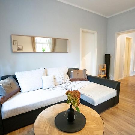 Toni Charming Apartment Im Idyllischem Villenviertel Mit Netflix Дрезден Екстер'єр фото